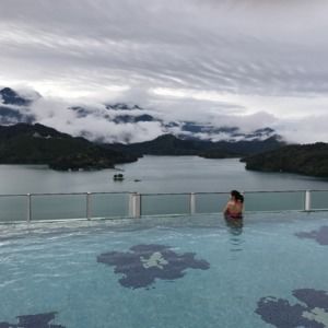 Meet your Posher, Ellie